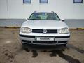 Volkswagen Golf 2002 годаүшін2 400 000 тг. в Алматы