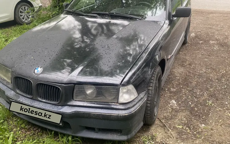 BMW 320 1992 года за 1 000 000 тг. в Алматы