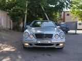 Mercedes-Benz E 320 2001 годаfor5 800 000 тг. в Шымкент – фото 3