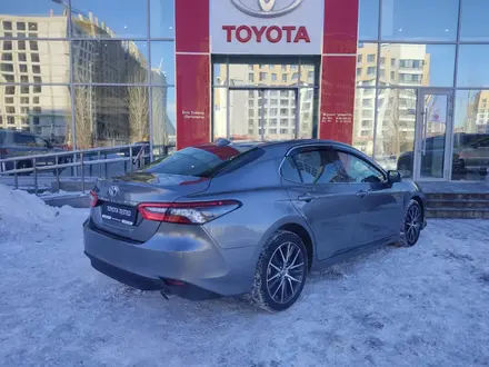 Toyota Camry 2023 года за 19 200 000 тг. в Астана – фото 18