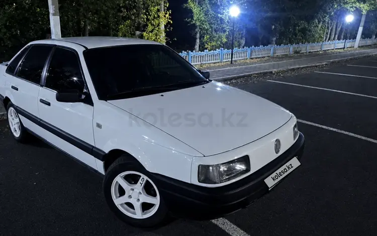 Volkswagen Passat 1988 года за 1 500 000 тг. в Караганда