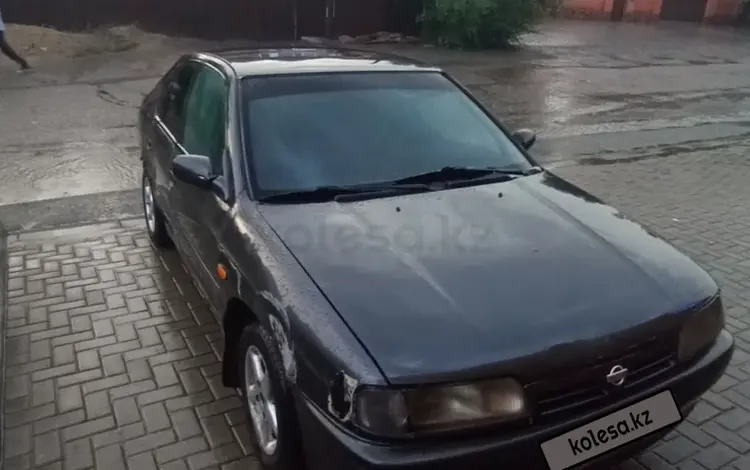 Nissan Primera 1990 года за 500 000 тг. в Семей