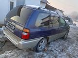 Nissan Prairie Joy 1996 годаүшін1 720 000 тг. в Усть-Каменогорск – фото 2