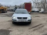 Volkswagen Passat 2001 годаүшін3 000 000 тг. в Астана