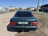 Mercedes-Benz E 230 1995 года за 1 700 000 тг. в Тараз – фото 2