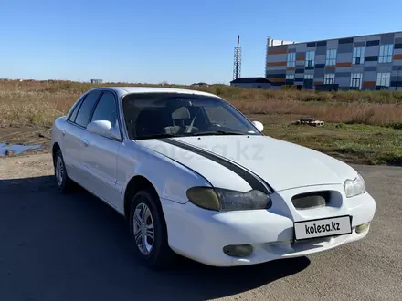 Hyundai Sonata 1998 года за 1 050 000 тг. в Астана – фото 3