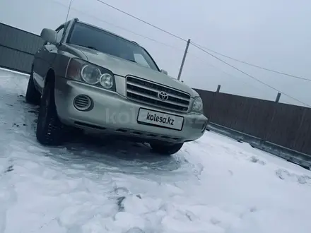 Toyota Highlander 2003 года за 5 600 000 тг. в Алматы – фото 2