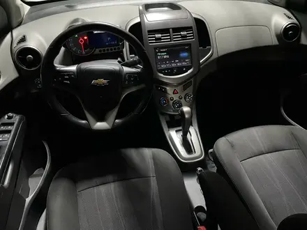 Chevrolet Aveo 2015 года за 4 400 000 тг. в Алматы – фото 5