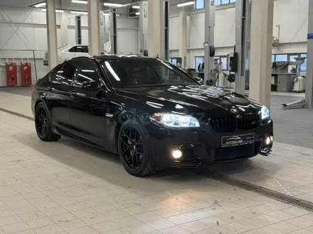BMW 528 2013 года за 10 190 000 тг. в Астана – фото 2