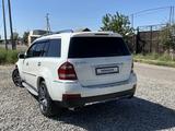 Mercedes-Benz GL 550 2008 года за 13 500 000 тг. в Шымкент – фото 3