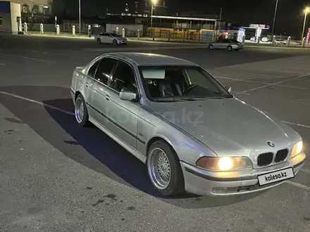 BMW 520 1997 года за 2 800 000 тг. в Тараз