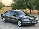 Mercedes-Benz E 220 1994 годаүшін2 900 000 тг. в Сарыагаш