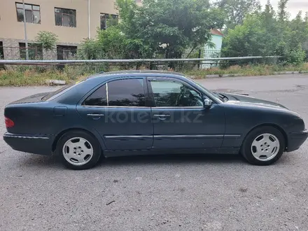 Mercedes-Benz C 320 2001 годаүшін4 000 000 тг. в Шымкент – фото 6