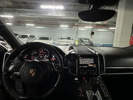 Porsche Cayenne 2012 года за 16 000 000 тг. в Алматы – фото 12
