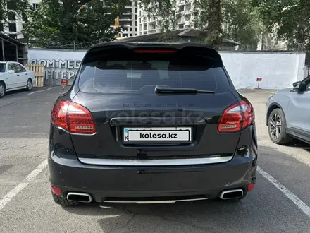 Porsche Cayenne 2012 года за 16 000 000 тг. в Алматы – фото 21