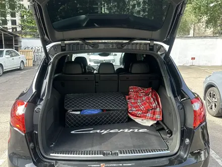 Porsche Cayenne 2012 года за 16 000 000 тг. в Алматы – фото 27