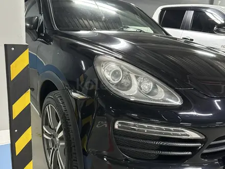 Porsche Cayenne 2012 года за 16 000 000 тг. в Алматы – фото 5