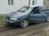 Volkswagen Passat 1994 годаүшін1 700 000 тг. в Актобе – фото 2