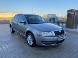 Skoda Superb 2007 года за 2 300 000 тг. в Актау – фото 2