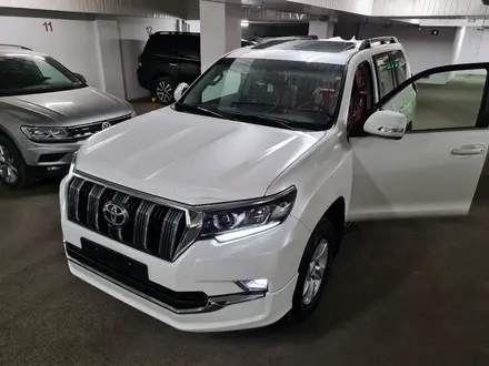 Toyota Land Cruiser Prado 2023 года за 43 500 000 тг. в Алматы – фото 3