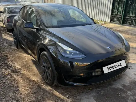 Tesla Model Y 2023 года за 22 000 000 тг. в Алматы – фото 3