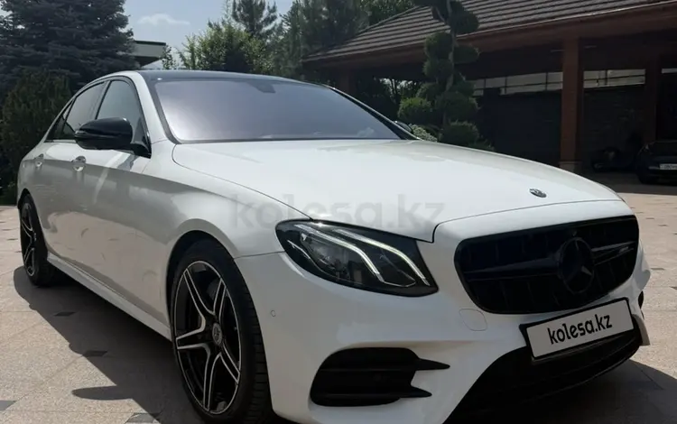 Mercedes-Benz E 400 2018 года за 28 000 000 тг. в Алматы