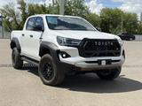 Toyota Hilux 2025 года за 32 400 000 тг. в Уральск – фото 4