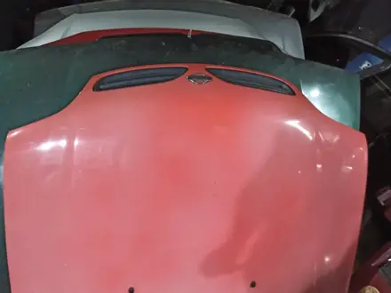 Капот Ниссан Микра к11 за 30 000 тг. в Караганда