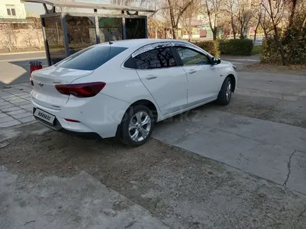 Chevrolet Onix 2023 года за 7 950 000 тг. в Шымкент – фото 3