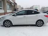 Hyundai Solaris 2014 года за 6 000 000 тг. в Петропавловск – фото 2