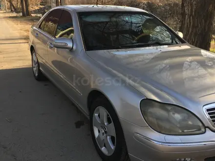 Mercedes-Benz S 320 2001 года за 4 350 000 тг. в Алматы – фото 2