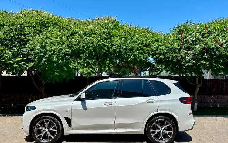 BMW X5 2024 года за 46 000 000 тг. в Алматы