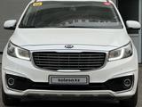 Kia Carnival 2017 года за 7 350 000 тг. в Алматы – фото 3