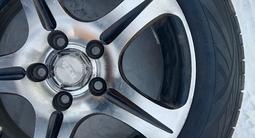Титановые диски с резиной за 130 000 тг. в Астана