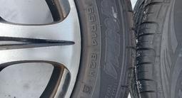 Титановые диски с резиной за 130 000 тг. в Астана – фото 2