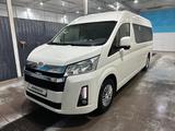 Toyota Hiace 2021 года за 28 500 000 тг. в Уральск