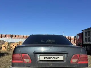 Mercedes-Benz E-Class, 1996