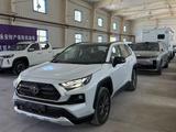 Toyota RAV4 2024 года за 15 500 000 тг. в Алматы – фото 3