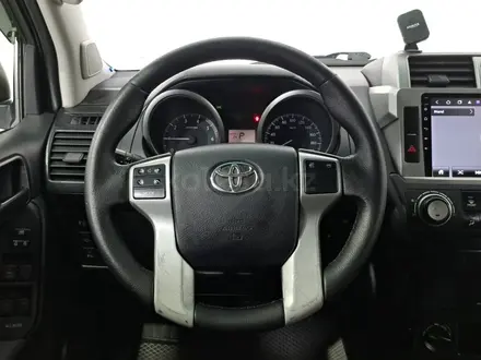 Toyota Land Cruiser Prado 2016 года за 18 590 000 тг. в Астана – фото 13