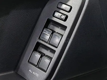 Toyota Land Cruiser Prado 2016 года за 18 590 000 тг. в Астана – фото 17