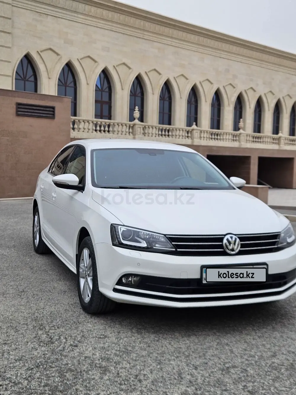 Volkswagen Jetta, 2015