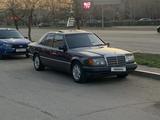 Mercedes-Benz E 230 1992 годаүшін1 800 000 тг. в Астана