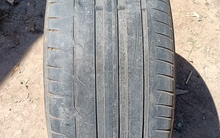 ОДНА шина 245/40 R18 — "Dunlop Sport Maxx RT" (Германия), летняяfor25 000 тг. в Астана