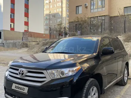 Toyota Highlander 2012 года за 8 900 000 тг. в Актау