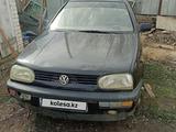 Volkswagen Golf 1992 года за 700 000 тг. в Актобе