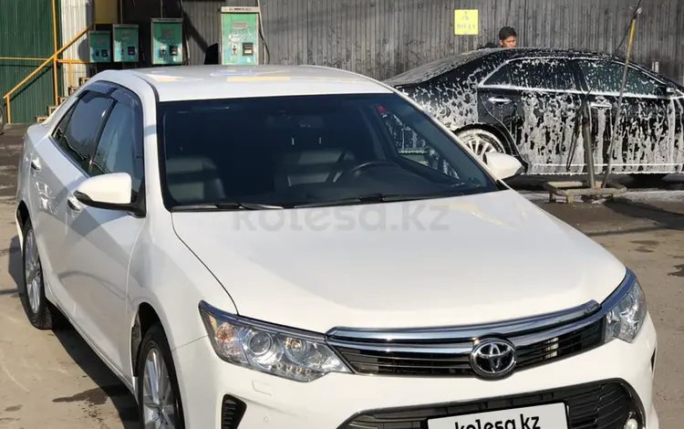 Toyota Camry 2015 годаүшін12 300 000 тг. в Алматы