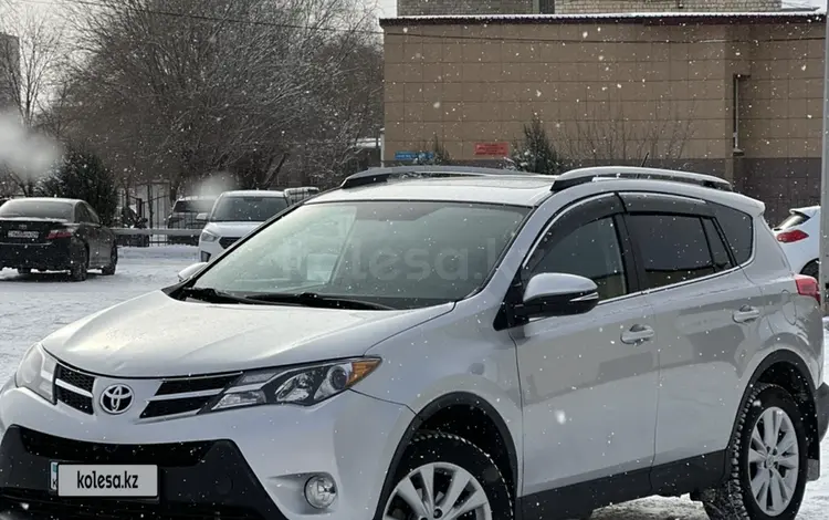 Toyota RAV4 2014 годаүшін11 300 000 тг. в Астана