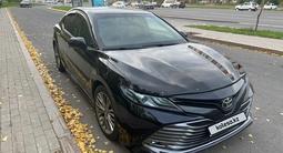 Toyota Camry 2018 годаүшін13 500 000 тг. в Астана – фото 3