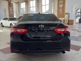 Toyota Camry 2018 годаүшін10 500 000 тг. в Шымкент – фото 3