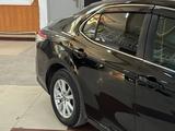 Toyota Camry 2018 годаүшін10 500 000 тг. в Шымкент – фото 4